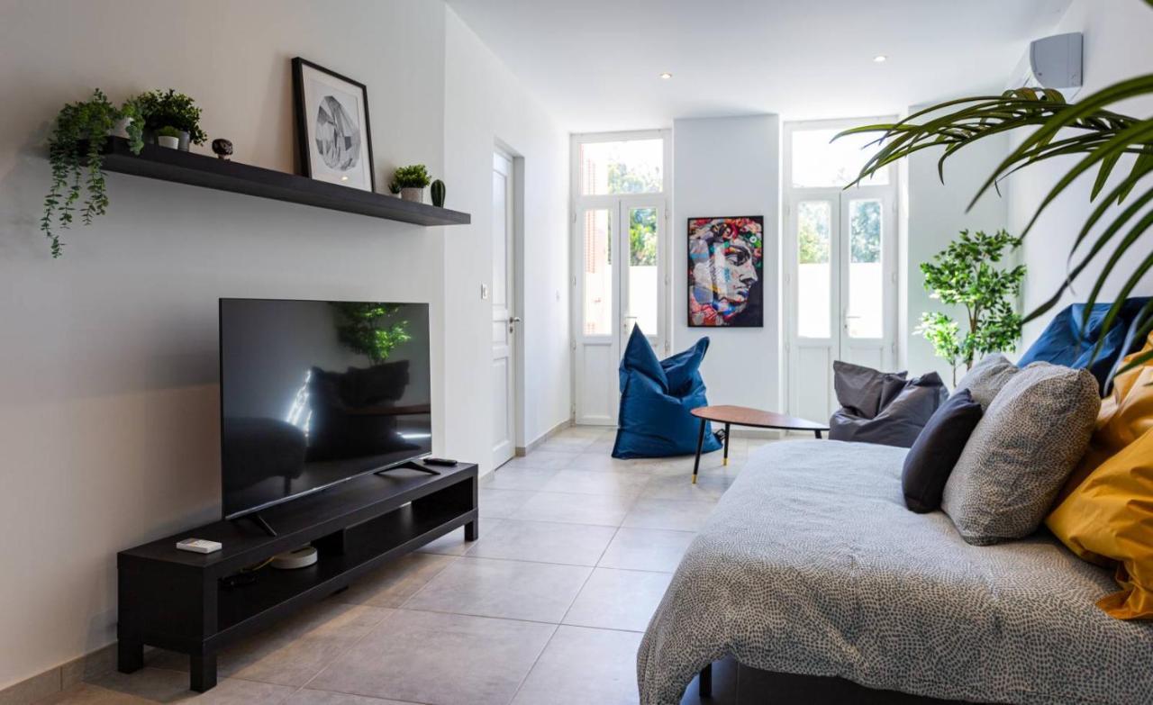 טולון Maxbnb - Climatise - Grand Studio 37M2 & Terrasse 30M2 - Est מראה חיצוני תמונה